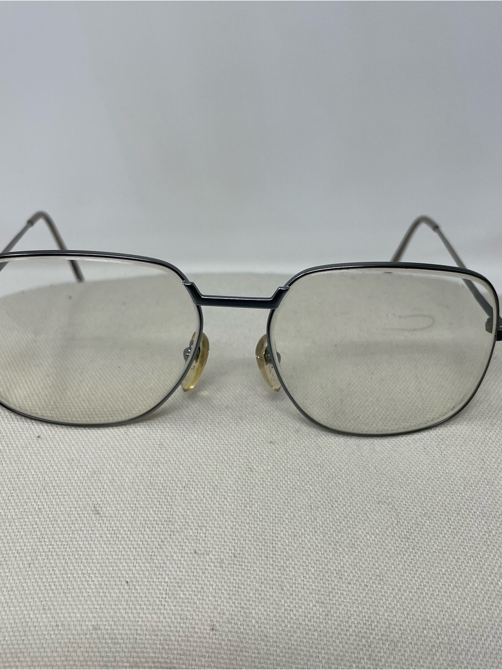 Men's Metal Rectangular Glasses in Gunmetal